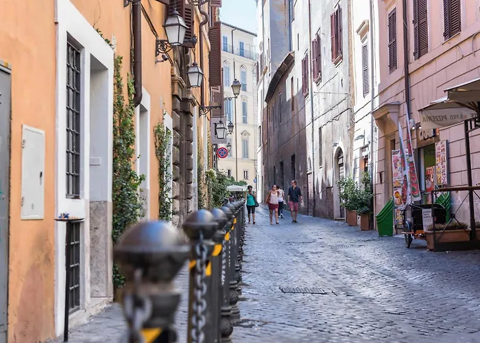 Via Di Montegiordano